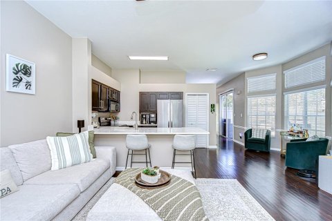 Touwnhouse à vendre à Tampa, Floride: 2 chambres, 139.73 m2 № 1912122 - photo 25