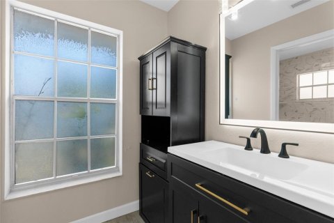 House in Spring Hill, Florida 3 bedrooms, 156.54 sq.m. № 1654555 - photo 30