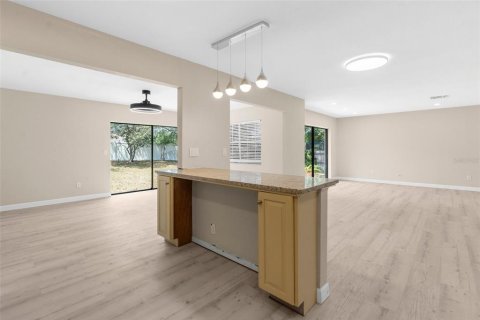 House in Spring Hill, Florida 3 bedrooms, 156.54 sq.m. № 1654555 - photo 27