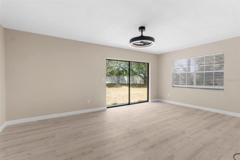 House in Spring Hill, Florida 3 bedrooms, 156.54 sq.m. № 1654555 - photo 28