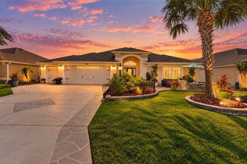 Casa en venta en The Villages, Florida, 3 dormitorios, 189.24 m2 № 2430740 - foto 2