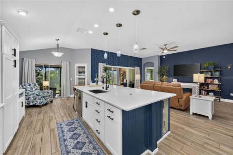 Casa en venta en The Villages, Florida, 3 dormitorios, 189.24 m2 № 2430740 - foto 8