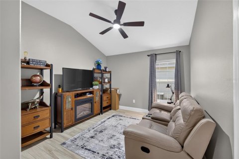 Casa en venta en The Villages, Florida, 3 dormitorios, 189.24 m2 № 2430740 - foto 22