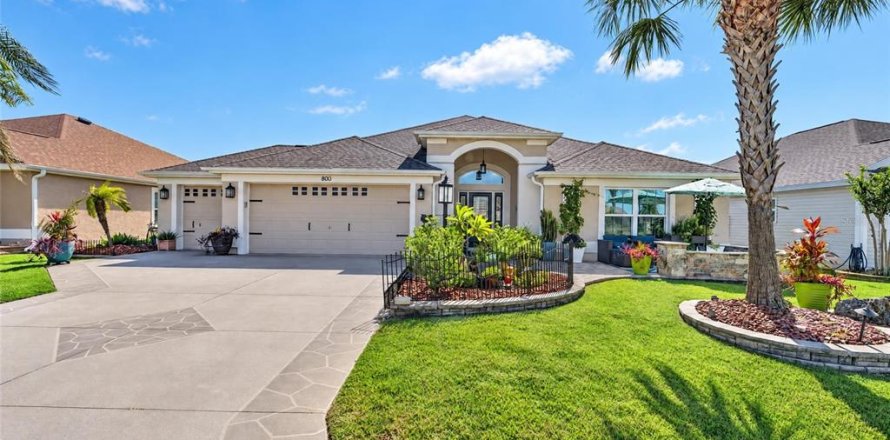 Casa en The Villages, Florida 3 dormitorios, 189.24 m2 № 2430740