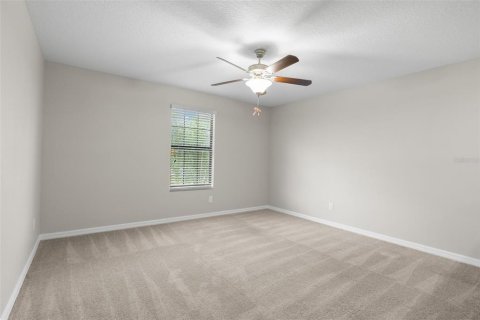 Villa ou maison à vendre à Zephyrhills, Floride: 4 chambres, 238.76 m2 № 2211527 - photo 25