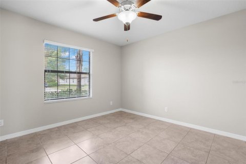 Villa ou maison à vendre à Zephyrhills, Floride: 4 chambres, 238.76 m2 № 2211527 - photo 14