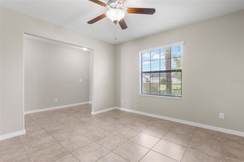 Villa ou maison à vendre à Zephyrhills, Floride: 4 chambres, 238.76 m2 № 2211527 - photo 15
