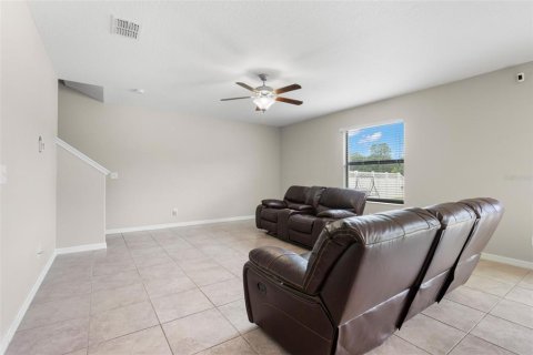 Villa ou maison à vendre à Zephyrhills, Floride: 4 chambres, 238.76 m2 № 2211527 - photo 10