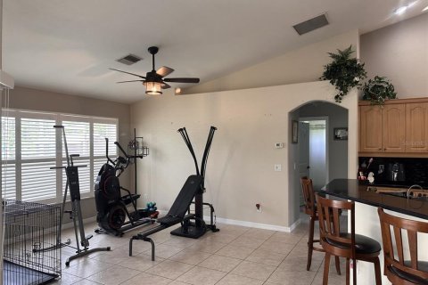 Villa ou maison à louer à Englewood, Floride: 3 chambres, 153.57 m2 № 1858259 - photo 8