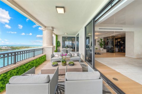 Condo in Miami Beach, Florida, 7 bedrooms  № 1799661 - photo 19