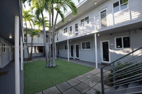 Apartamento en alquiler en Miami, Florida № 2026769 - foto 11