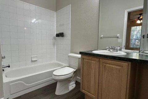 Appartement à louer à Orlando, Floride: 2 chambres, 97.55 m2 № 2210568 - photo 12