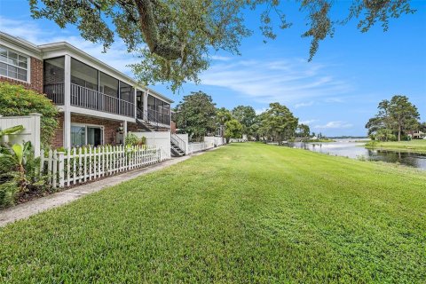 Condo in Tampa, Florida, 1 bedroom  № 2142789 - photo 12