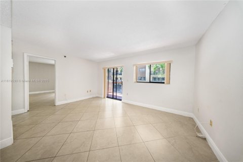 Condominio en venta en Miami, Florida, 2 dormitorios, 78.78 m2 № 1782026 - foto 3