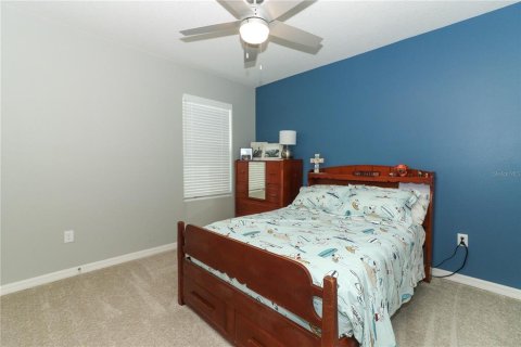 House in Deltona, Florida 5 bedrooms, 250.46 sq.m. № 1295652 - photo 28