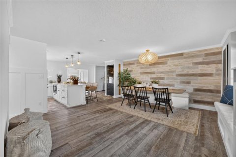 Villa ou maison à vendre à Maitland, Floride: 4 chambres, 188.87 m2 № 2408914 - photo 6