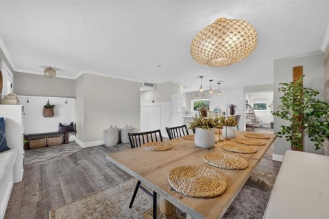 Villa ou maison à vendre à Maitland, Floride: 4 chambres, 188.87 m2 № 2408914 - photo 9