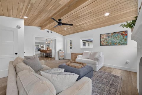 Villa ou maison à vendre à Maitland, Floride: 4 chambres, 188.87 m2 № 2408914 - photo 25