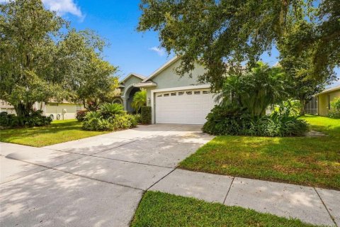 Villa ou maison à vendre à Odessa, Floride: 4 chambres, 223.43 m2 № 2398461 - photo 3