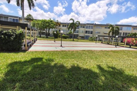 Copropriété à vendre à Lauderhill, Floride: 1 chambre, 63.17 m2 № 2087794 - photo 15