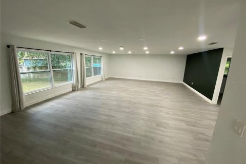 Casa en venta en Melrose, Florida, 3 dormitorios, 169.92 m2 № 1895140 - foto 2