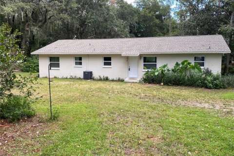 Casa en venta en Melrose, Florida, 3 dormitorios, 169.92 m2 № 1895140 - foto 1