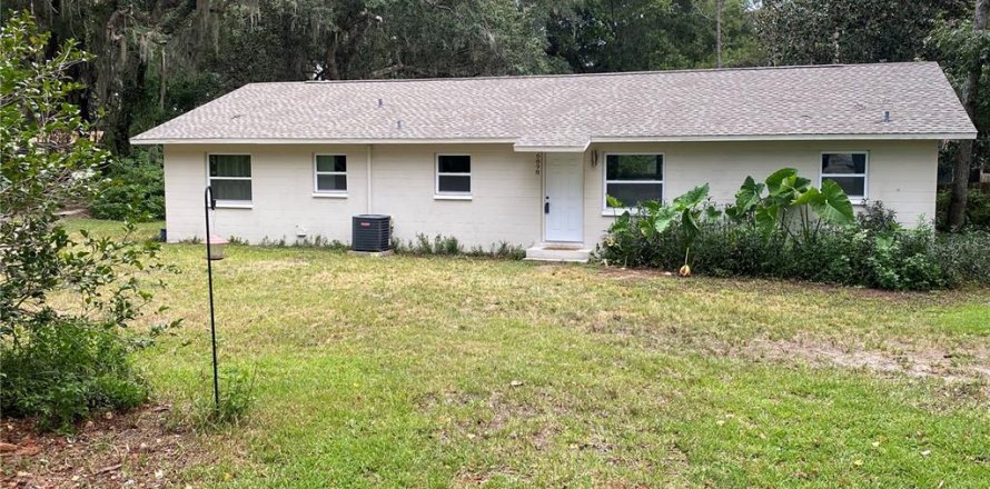 Casa en Melrose, Florida 3 dormitorios, 169.92 m2 № 1895140