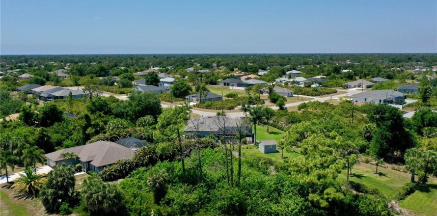 Land in Rotonda, Florida № 2166334