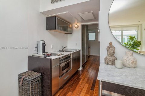 Copropriété à louer à Miami Beach, Floride: 1 chambre, 38.18 m2 № 1940328 - photo 10
