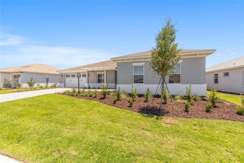 House in Ocala, Florida 3 bedrooms, 220.46 sq.m. № 2207310