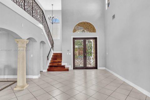Casa en venta en Miami Lakes, Florida, 5 dormitorios, 268.39 m2 № 1983053 - foto 12