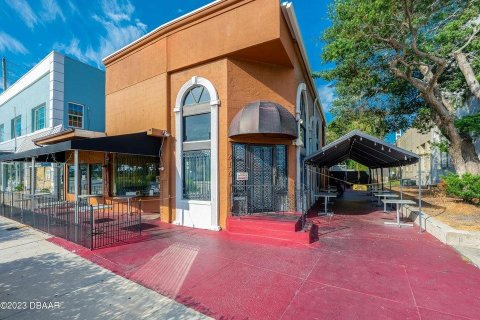 Commercial property in Daytona Beach, Florida 158.4 sq.m. № 1825299 - photo 3