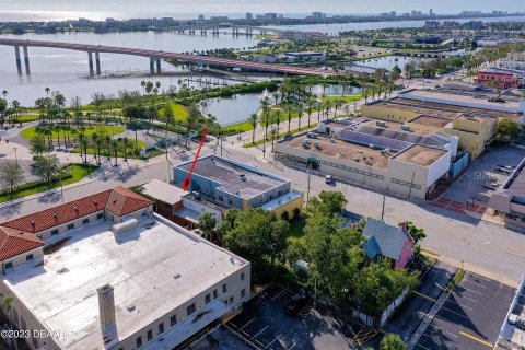 Commercial property in Daytona Beach, Florida 158.4 sq.m. № 1825299 - photo 24