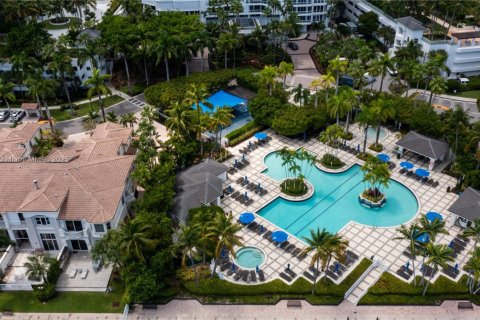 Condo in Aventura, Florida, 2 bedrooms  № 1921860 - photo 27