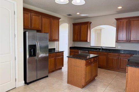 Villa ou maison à louer à Kissimmee, Floride: 5 chambres, 319.03 m2 № 2106756 - photo 10