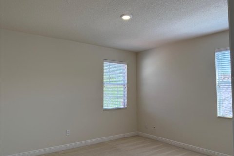 Villa ou maison à louer à Kissimmee, Floride: 5 chambres, 319.03 m2 № 2106756 - photo 25