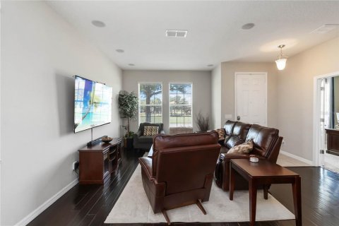 Casa en venta en Orlando, Florida, 4 dormitorios, 222.59 m2 № 1751729 - foto 12