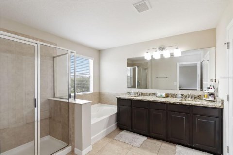 Casa en venta en Orlando, Florida, 4 dormitorios, 222.59 m2 № 1751729 - foto 29