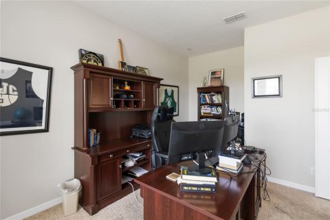 Casa en venta en Orlando, Florida, 4 dormitorios, 222.59 m2 № 1751729 - foto 15