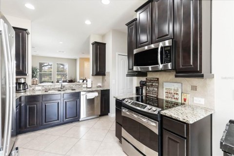 Casa en venta en Orlando, Florida, 4 dormitorios, 222.59 m2 № 1751729 - foto 19