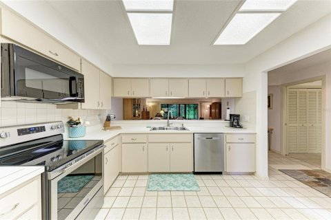 Casa en venta en Sarasota, Florida, 2 dormitorios, 159.79 m2 № 2383449 - foto 18