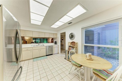 Casa en venta en Sarasota, Florida, 2 dormitorios, 159.79 m2 № 2383449 - foto 17