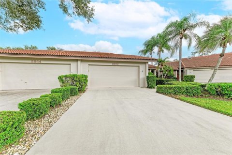 Casa en venta en Sarasota, Florida, 2 dormitorios, 159.79 m2 № 2383449 - foto 2