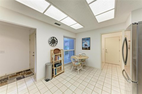 Casa en venta en Sarasota, Florida, 2 dormitorios, 159.79 m2 № 2383449 - foto 16