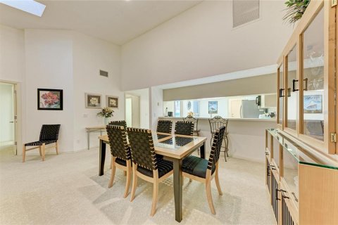 Casa en venta en Sarasota, Florida, 2 dormitorios, 159.79 m2 № 2383449 - foto 20