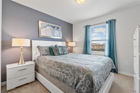 Townhouse in Kissimmee, Florida 5 bedrooms, 210.24 sq.m. № 2097842 - photo 15