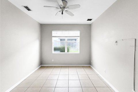 Townhouse in Orlando, Florida 3 bedrooms, 190.82 sq.m. № 2148104 - photo 12