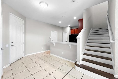 Townhouse in Orlando, Florida 3 bedrooms, 190.82 sq.m. № 2148104 - photo 5