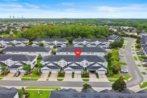 Townhouse in Orlando, Florida 3 bedrooms, 190.82 sq.m. № 2148104 - photo 4