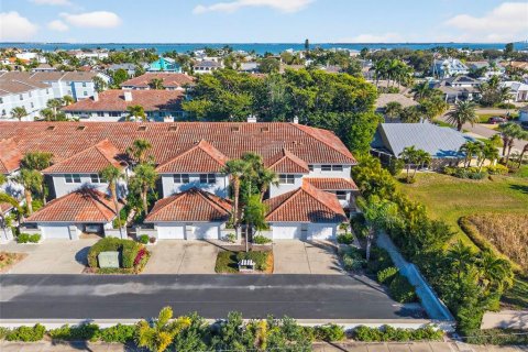 Adosado en Tierra Verde, Florida 3 dormitorios, 169.08 m2 № 2151414